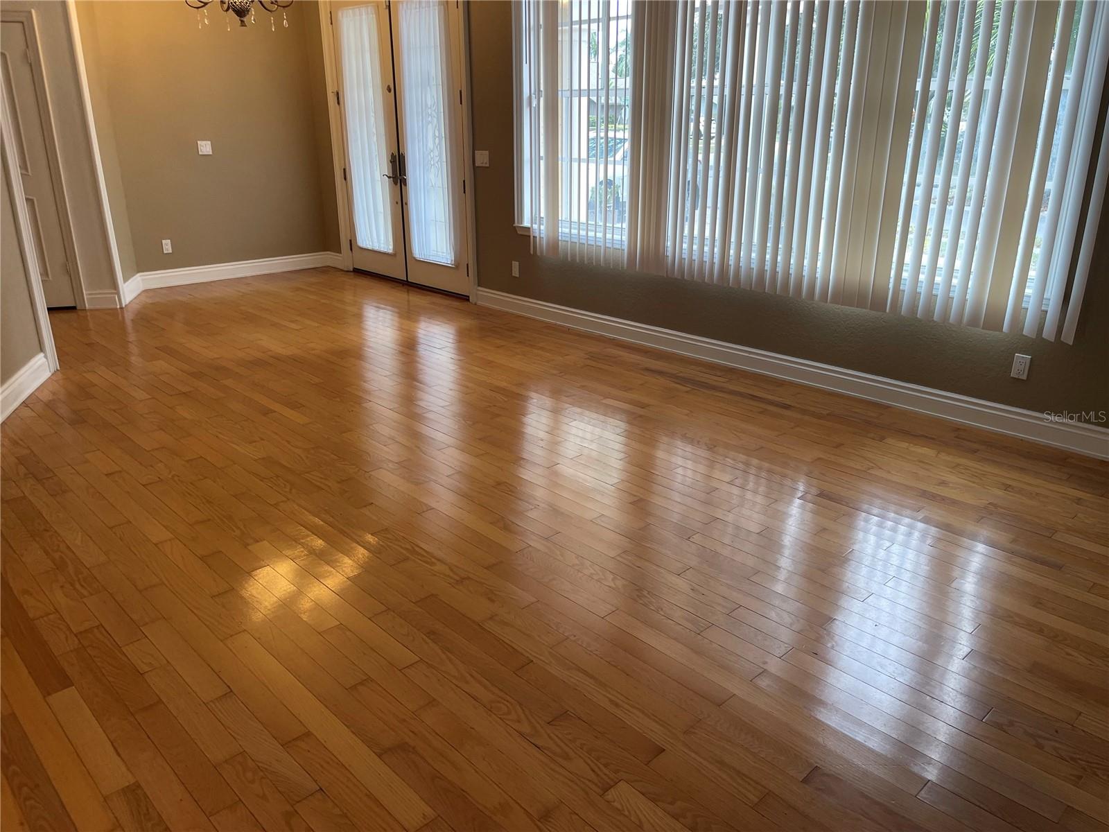 WATERFORD CROSSING PH I - Residential Lease