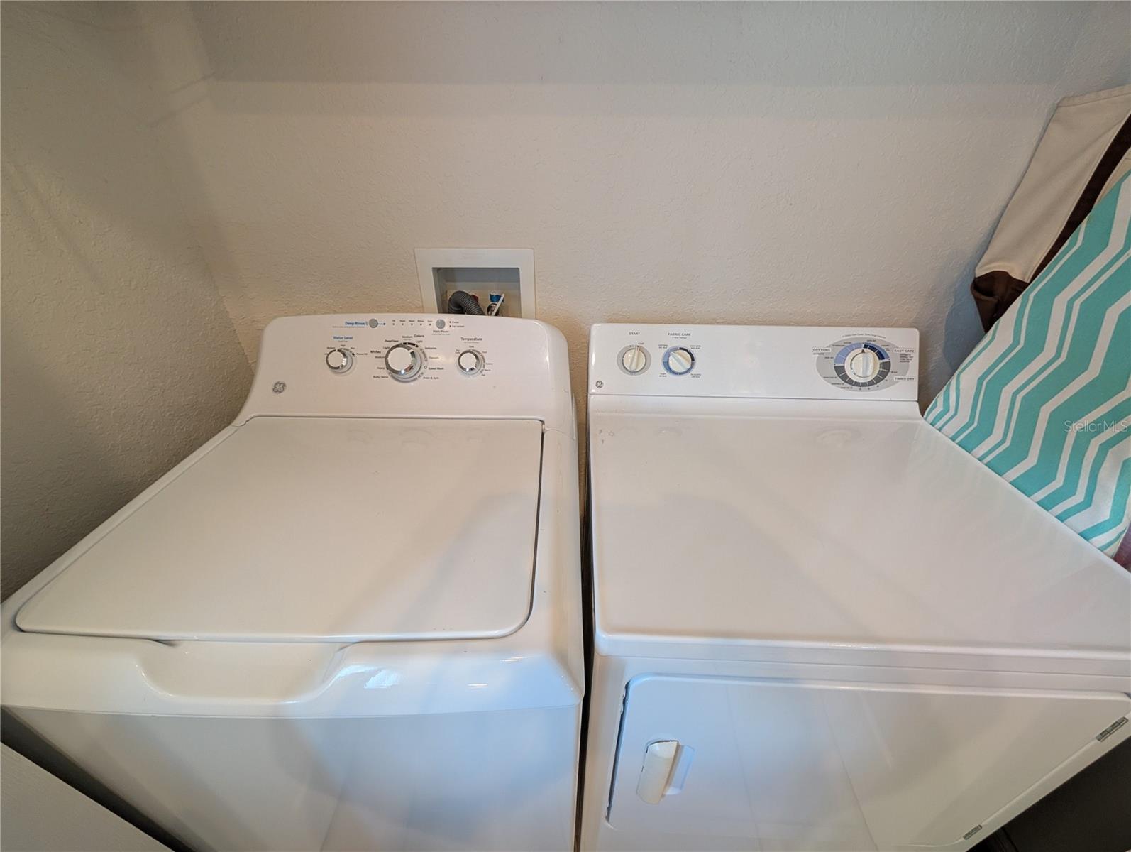 LAKE ASHTON GOLF CLUB PH III-A - Residential