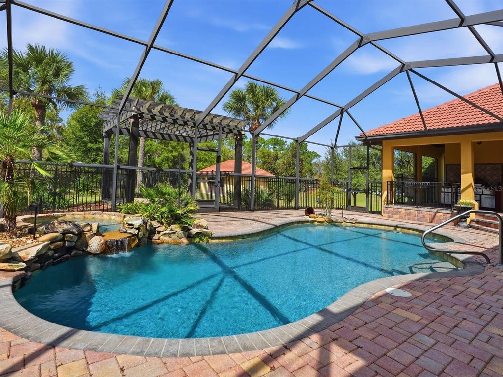 Photo of 9313 Hernando Ridge Road, Weeki Wachee, FL 34613 (MLS # W7890352)