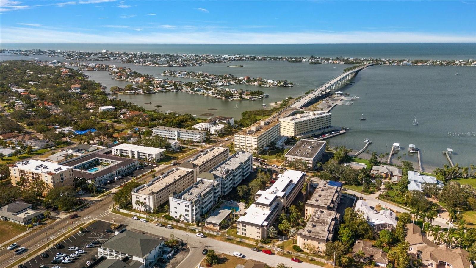 100 BLUFF VIEW DRIVE 209B