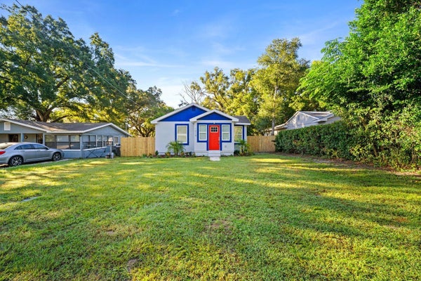 1319 E NORFOLK ST, TAMPA, FL 33604 - Image ab36803a6b9b0b8e0de5daa58a8b4e7b/1701103957