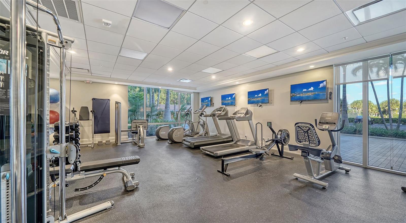 SEA GATE CLUB - Residential