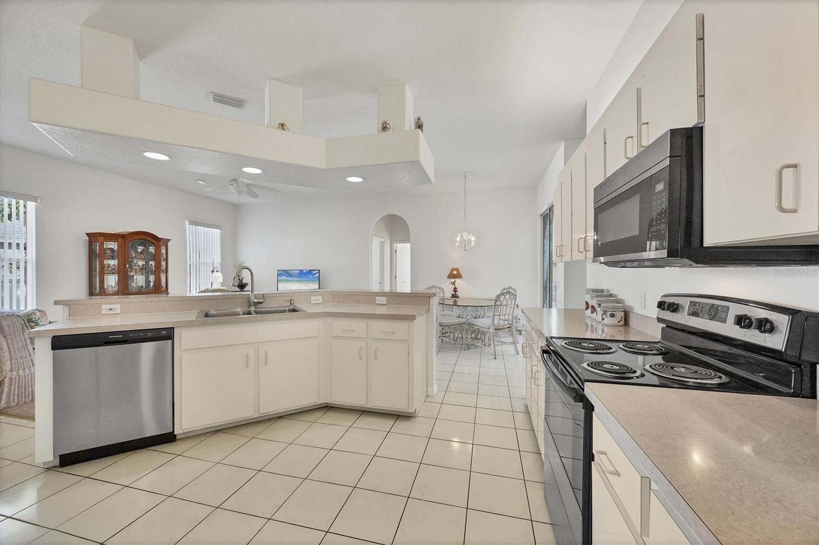 SORRENTO BAYSIDE - Residential