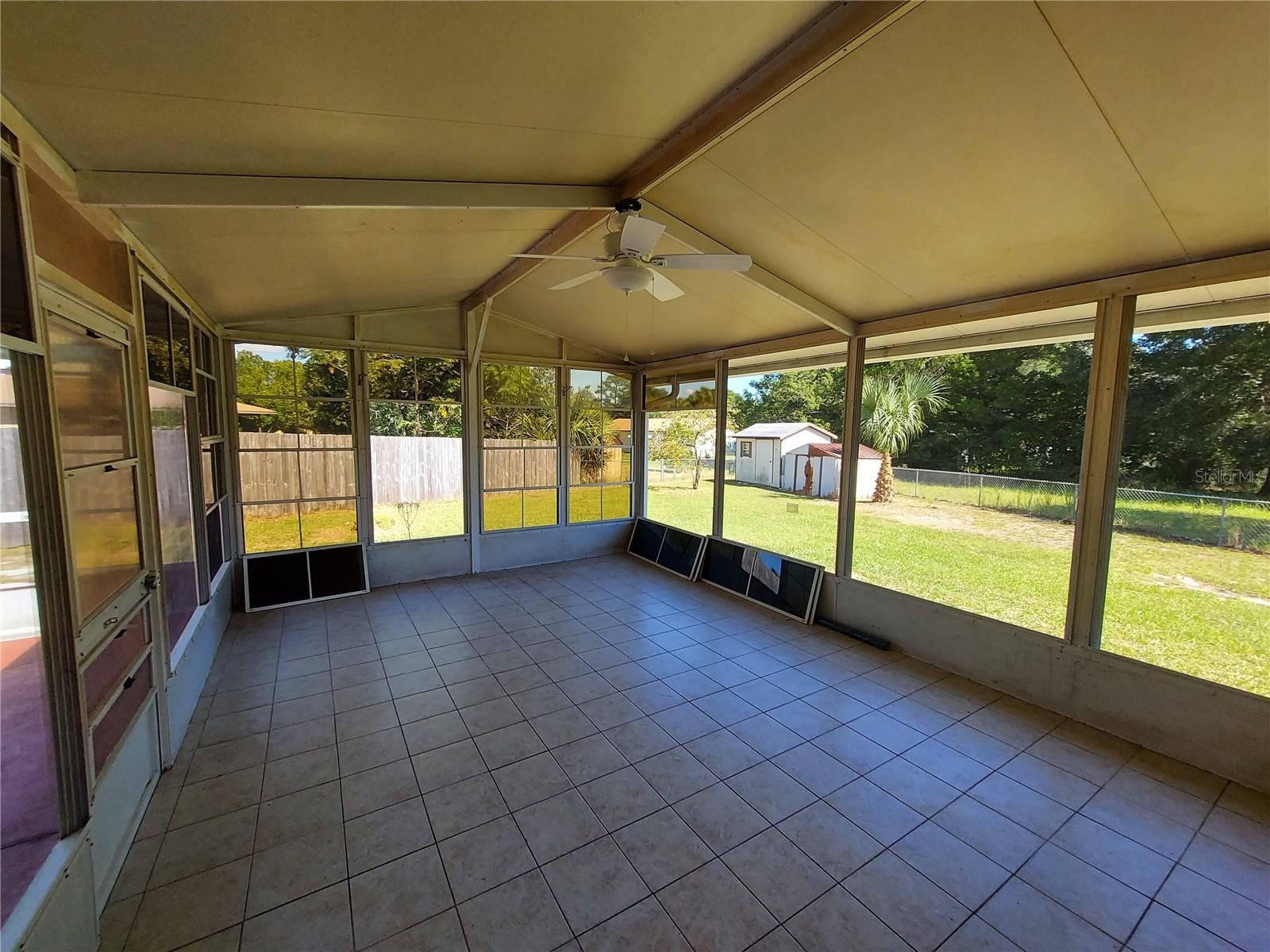 SILVER SPGS SHORES UN 65 - Residential