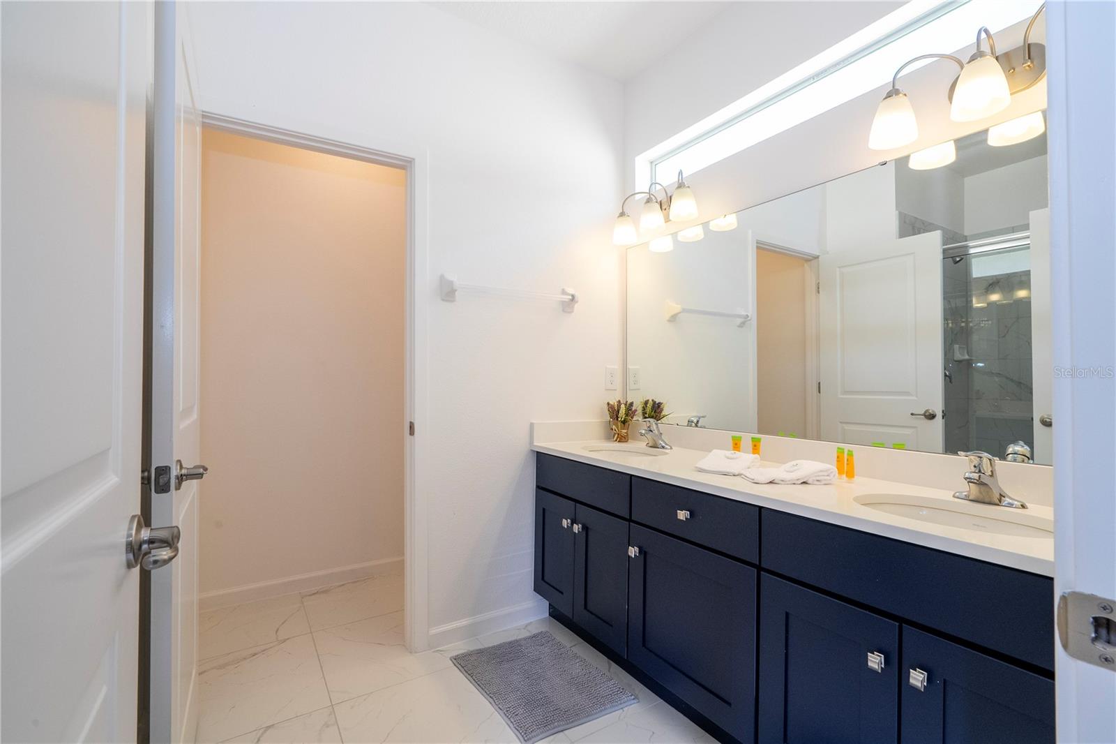 VERANDA PALMS PH 2B2-2C - Residential