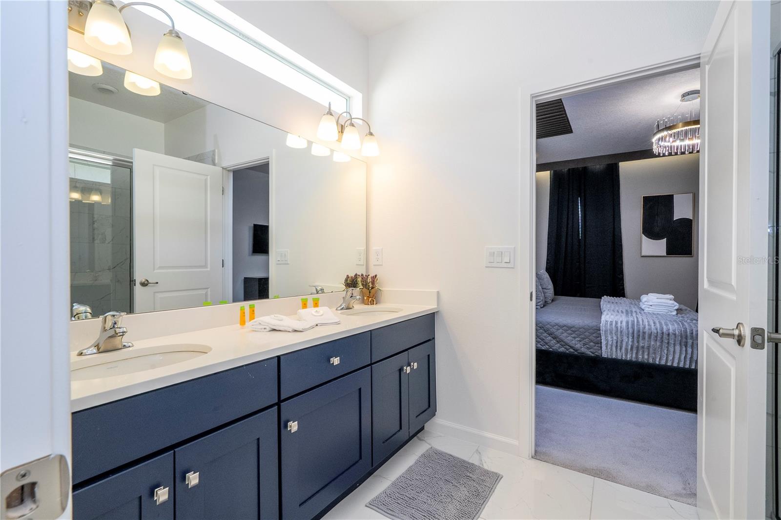 VERANDA PALMS PH 2B2-2C - Residential