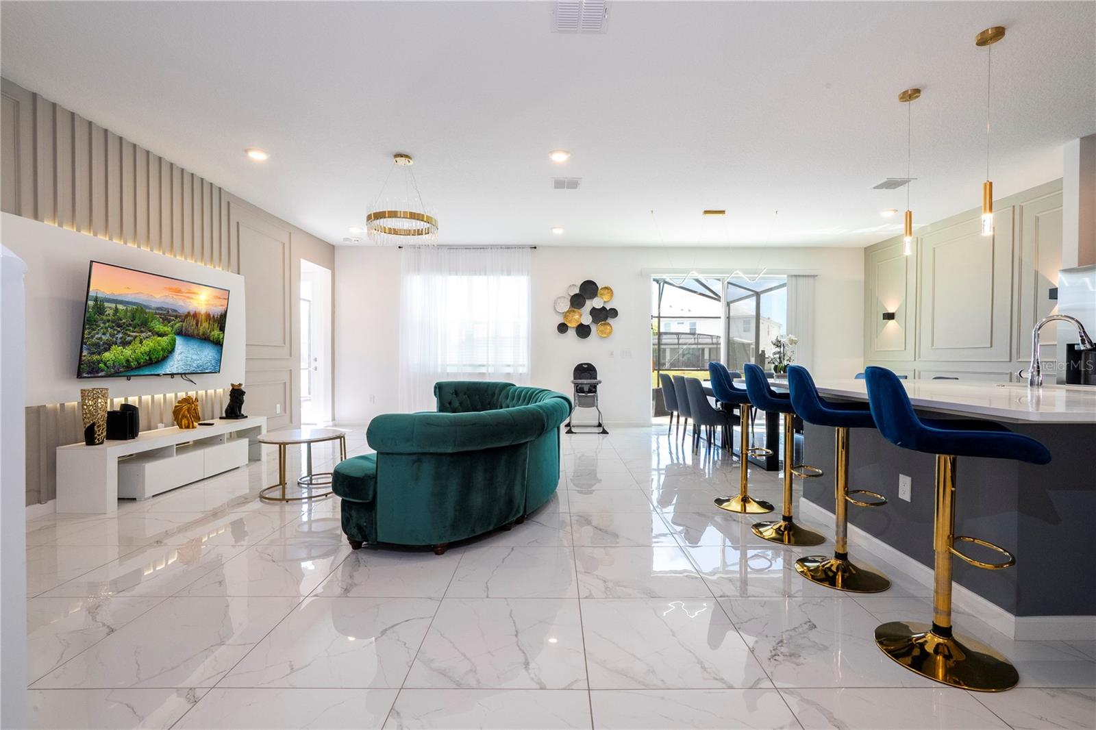 VERANDA PALMS PH 2B2-2C - Residential