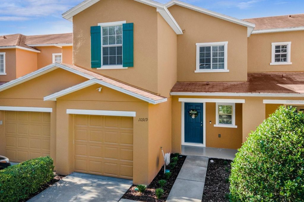 Photo of 10919 Kensington Park Avenue, Riverview, FL 33578 (MLS # S5130218)