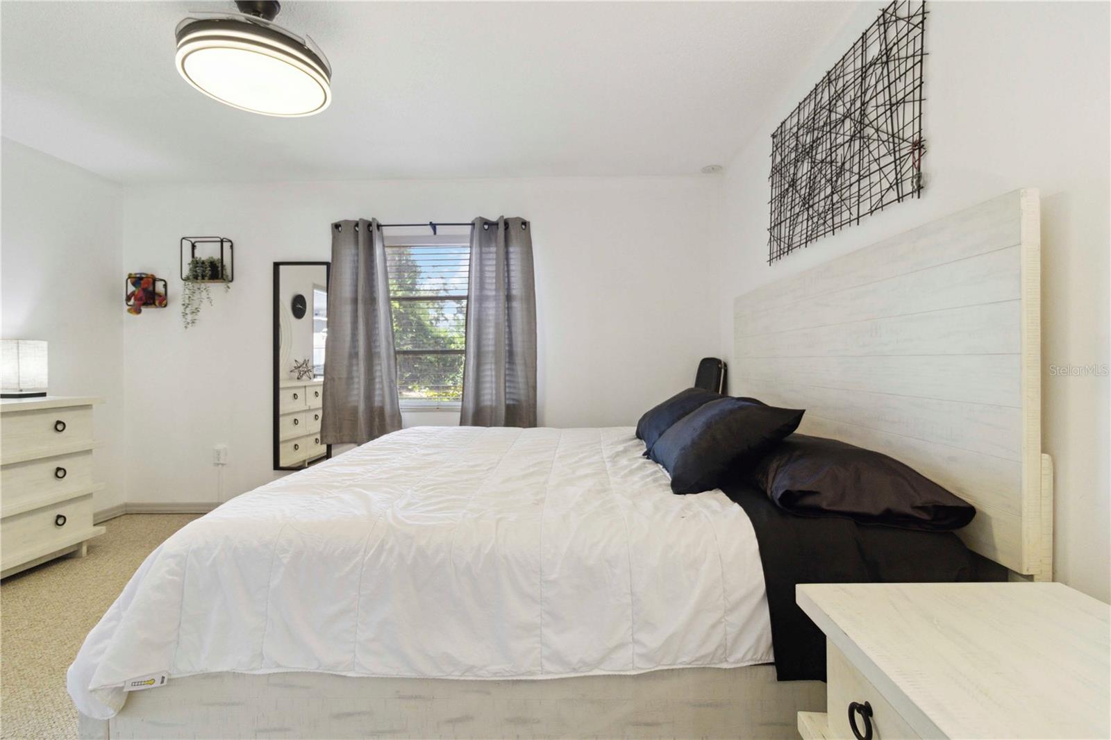 LAKE TIPPECANOE - Residential