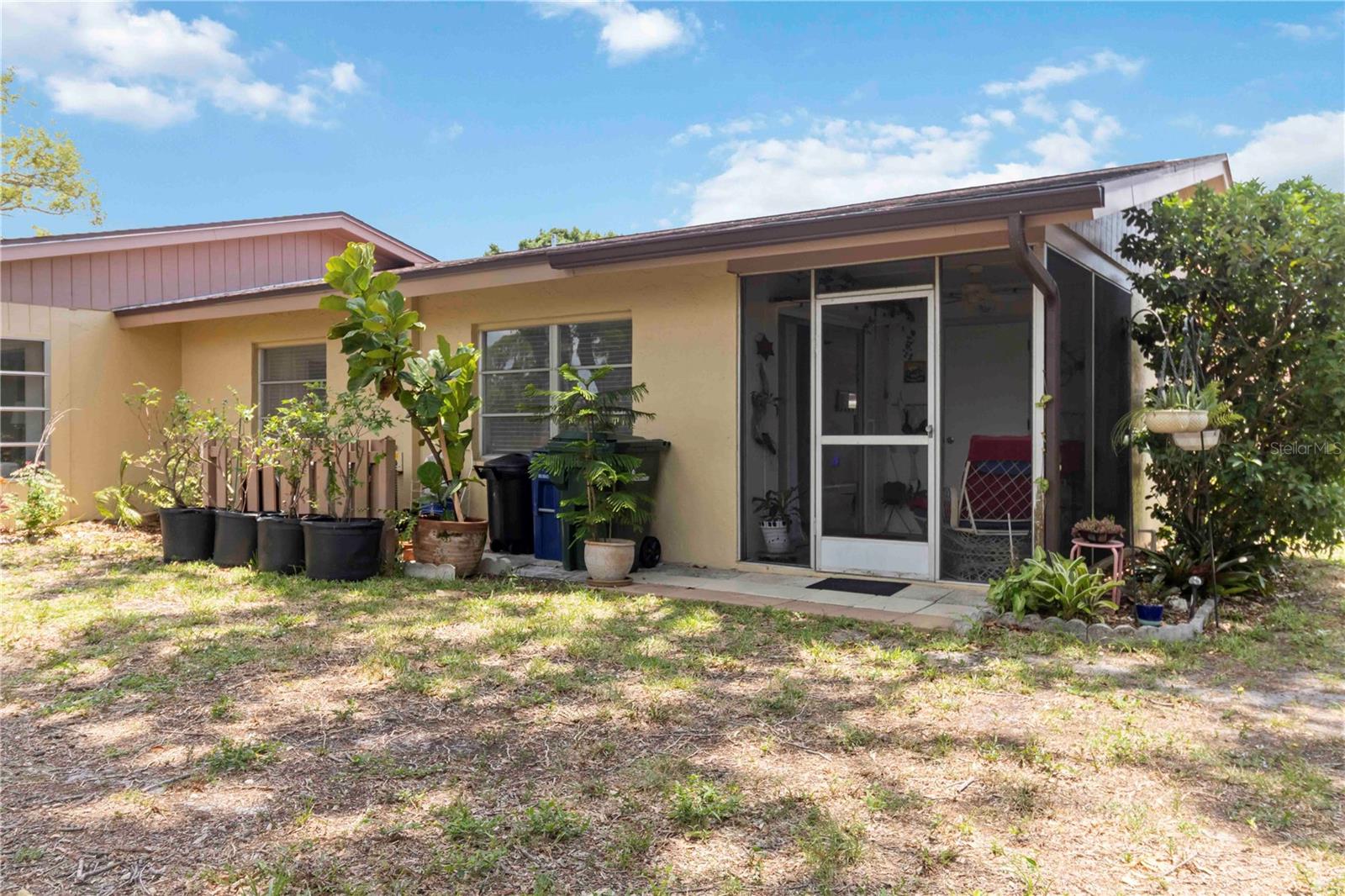 LAKE TIPPECANOE - Residential