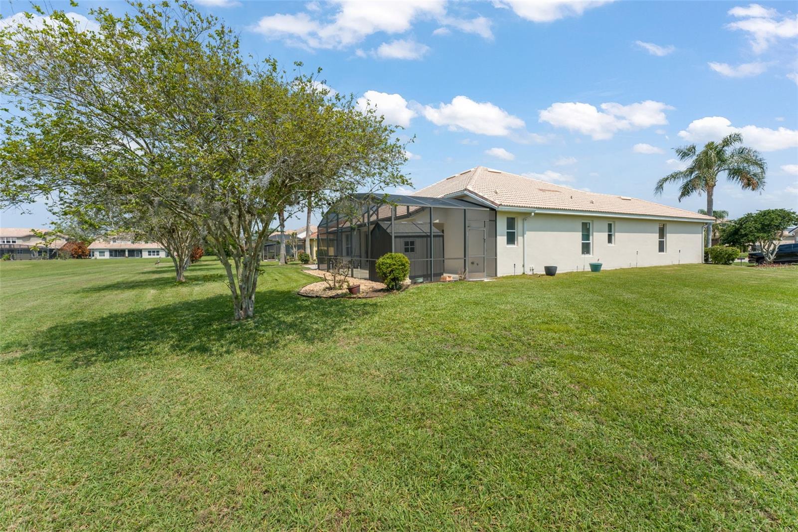 BELLALAGO - Residential