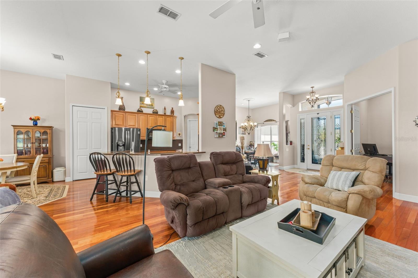 BELLALAGO - Residential