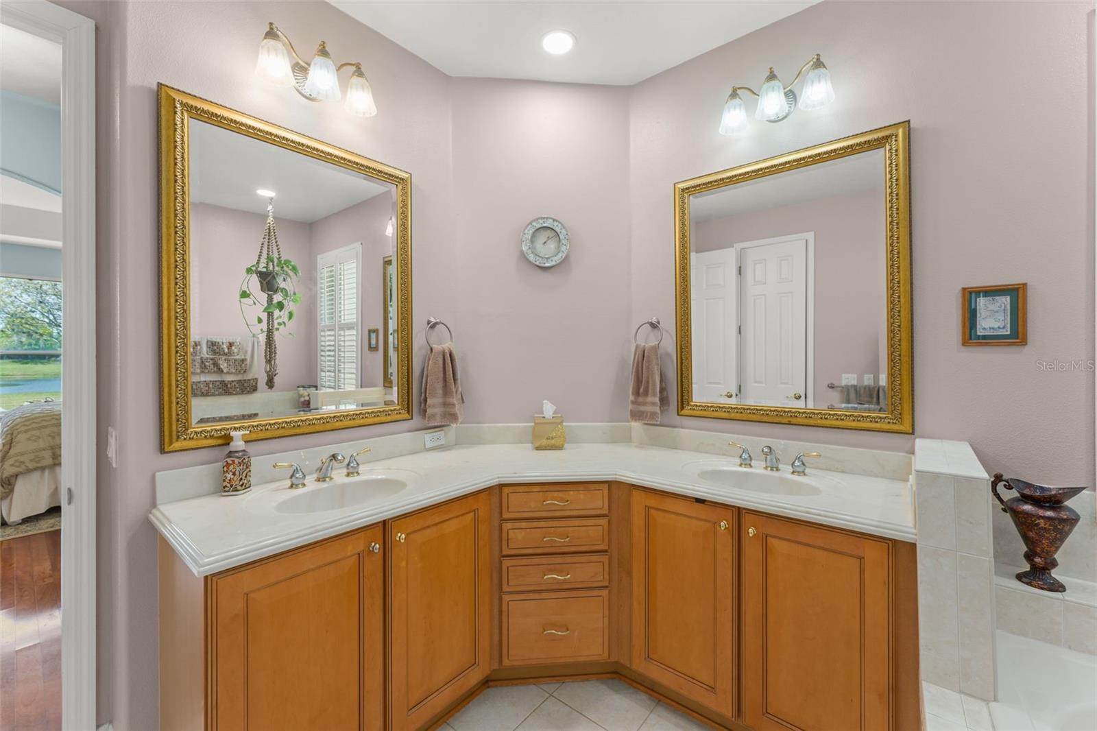 BELLALAGO - Residential