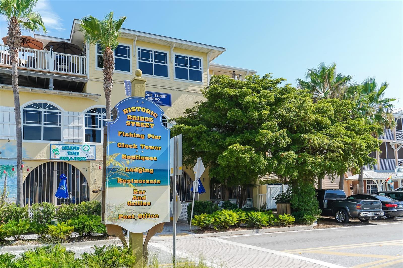 CORAL SHORES - Residential