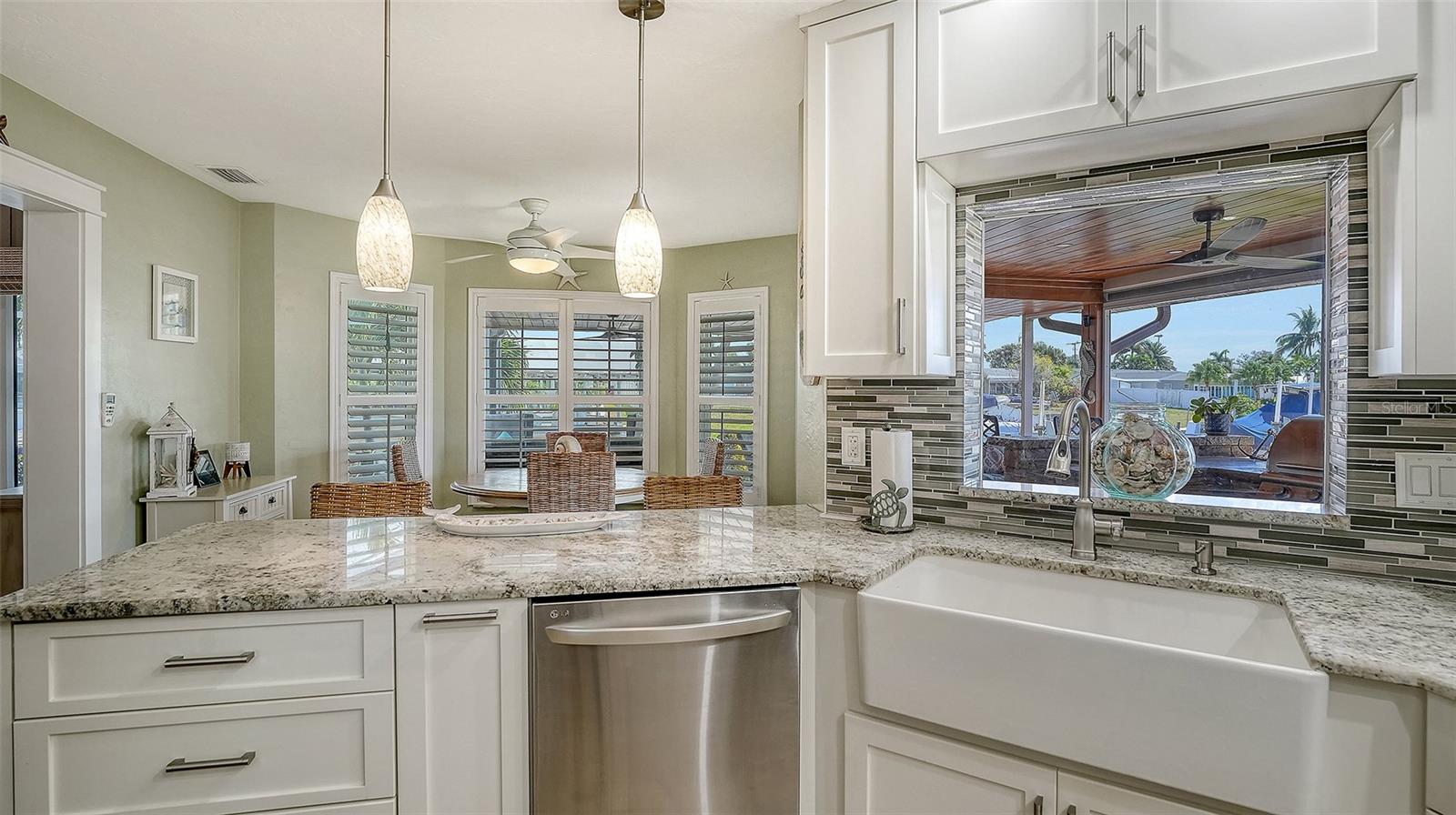 CORAL SHORES - Residential