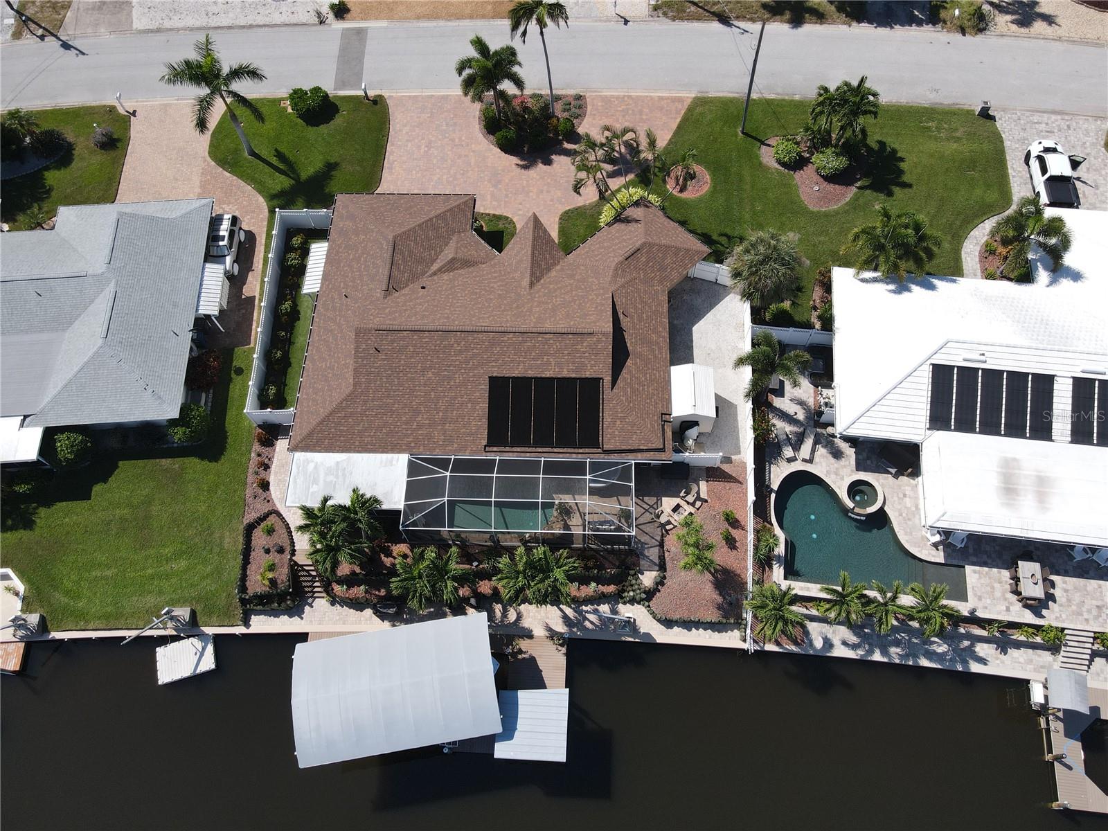 CORAL SHORES - Residential