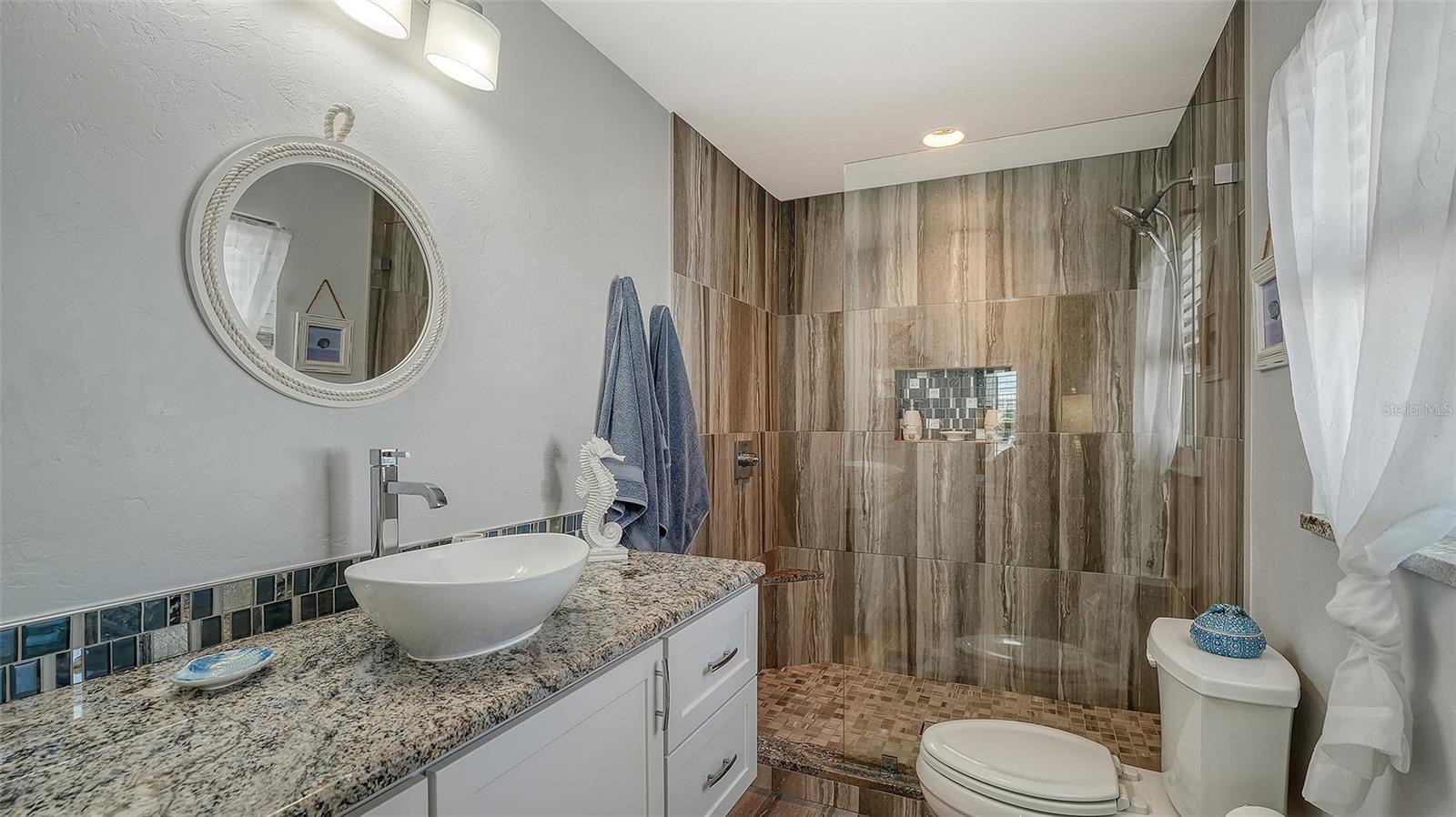 CORAL SHORES - Residential