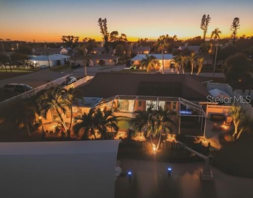 CORAL SHORES - Residential