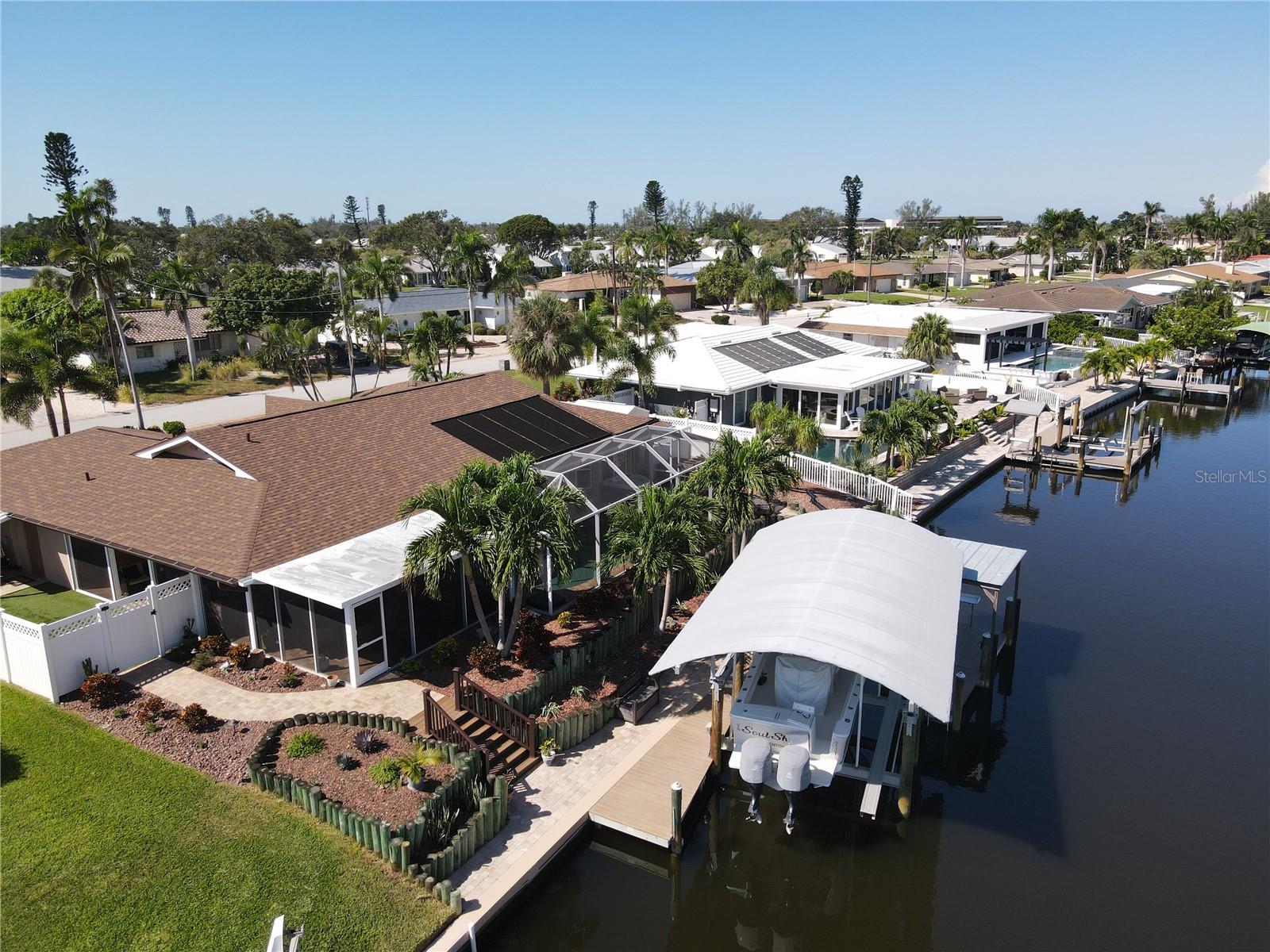 CORAL SHORES - Residential