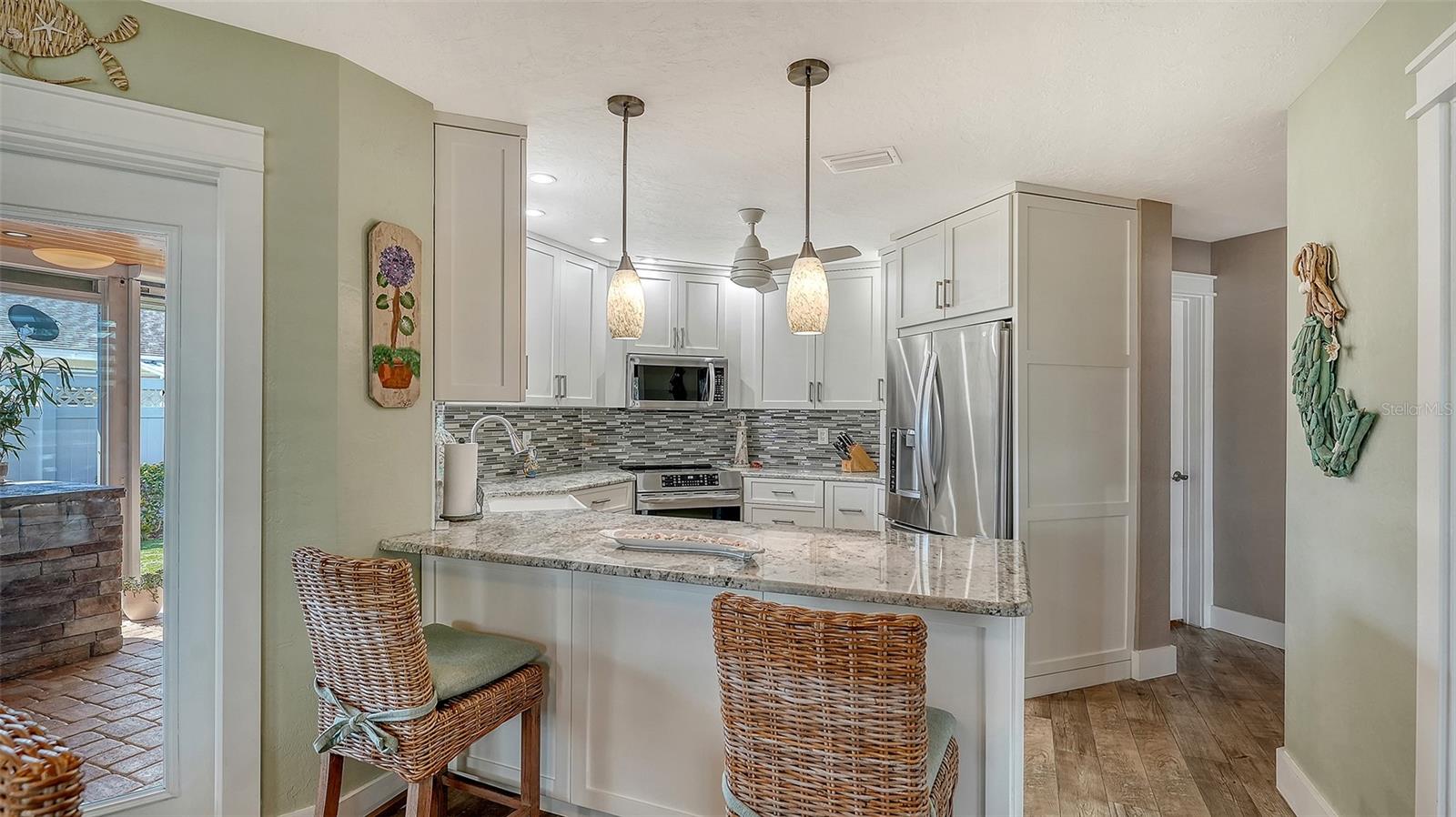 CORAL SHORES - Residential