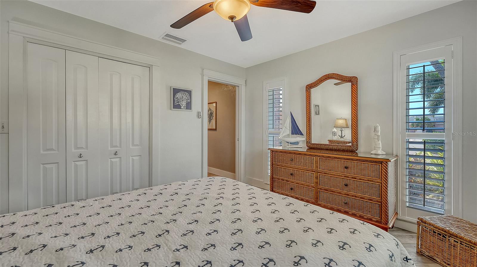 CORAL SHORES - Residential