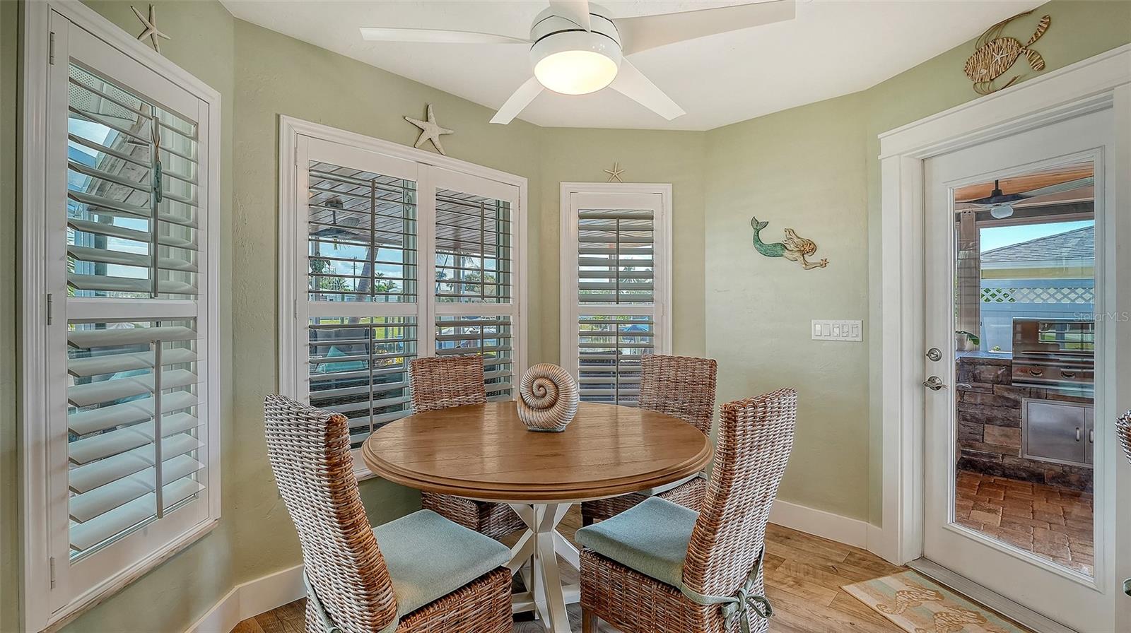 CORAL SHORES - Residential