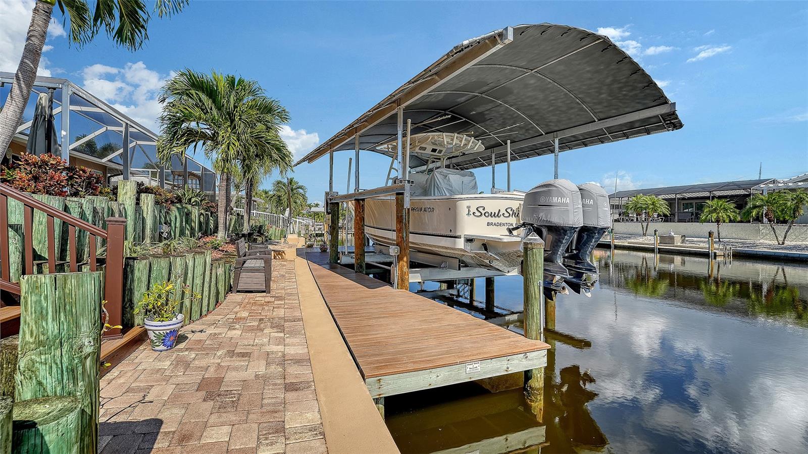 CORAL SHORES - Residential