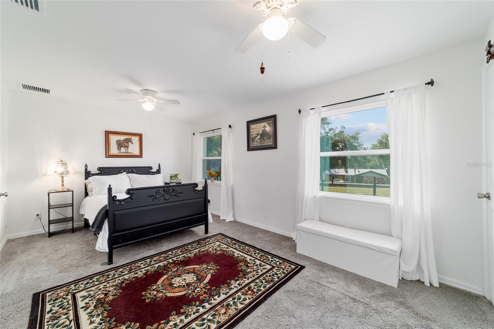 RAINBOW LAKES ESTATE - Residential