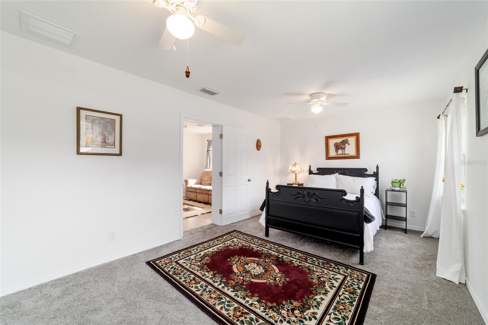 RAINBOW LAKES ESTATE - Residential