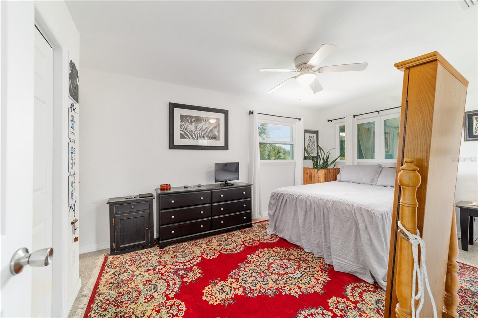 RAINBOW LAKES ESTATE - Residential