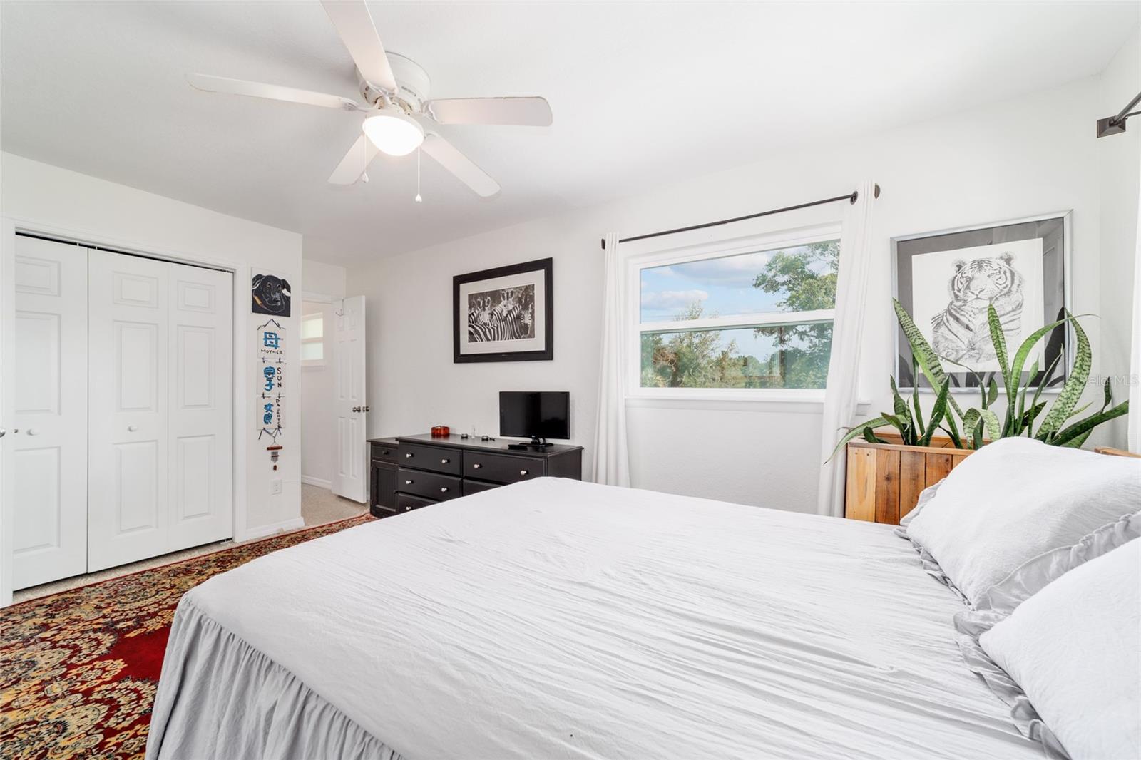 RAINBOW LAKES ESTATE - Residential