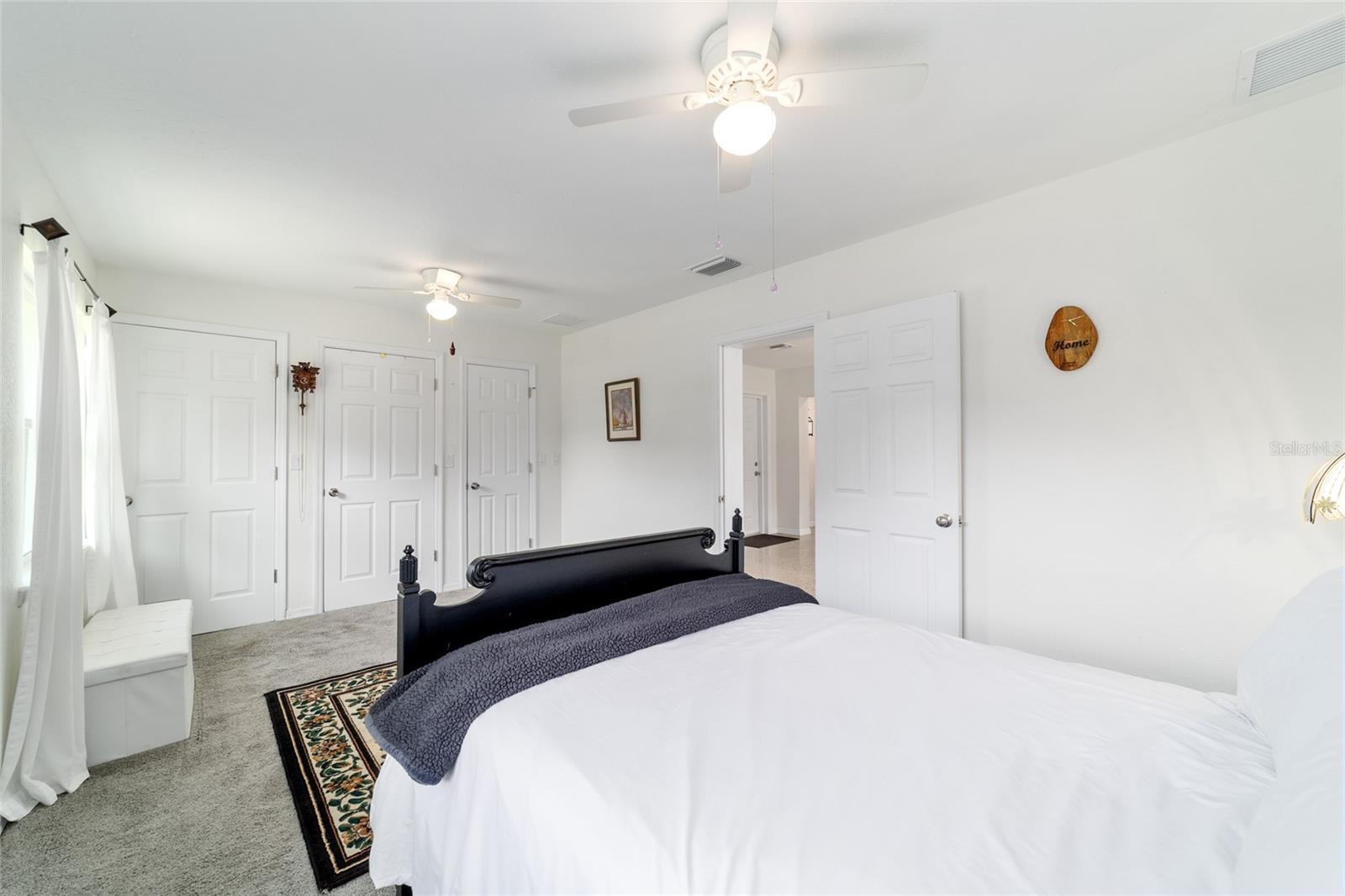 RAINBOW LAKES ESTATE - Residential