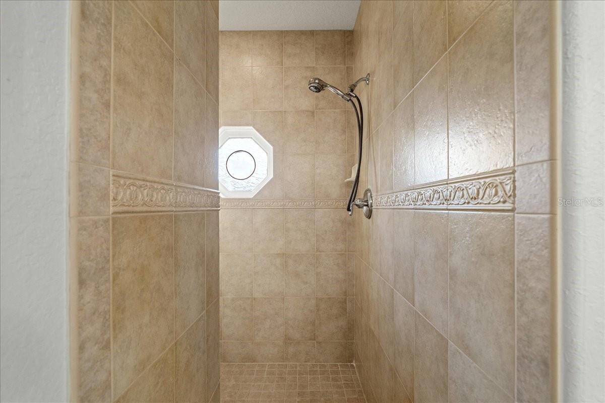 BEVERLY SHORES EAST - Residential