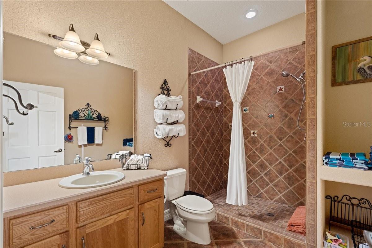 BEVERLY SHORES EAST - Residential