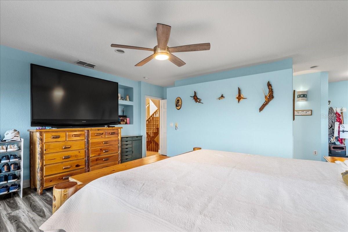 BEVERLY SHORES EAST - Residential