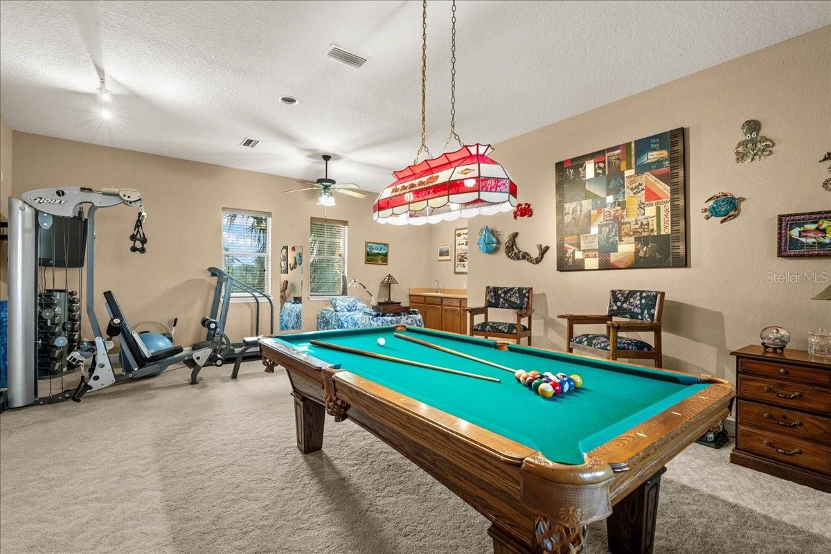 BEVERLY SHORES EAST - Residential