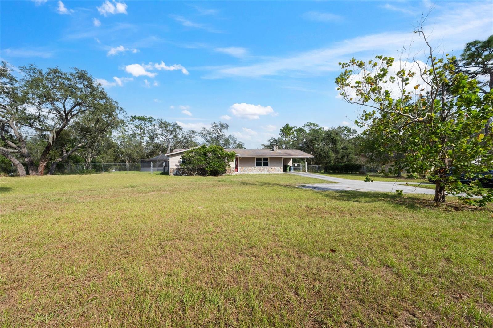 HIGHLANDS - Residential