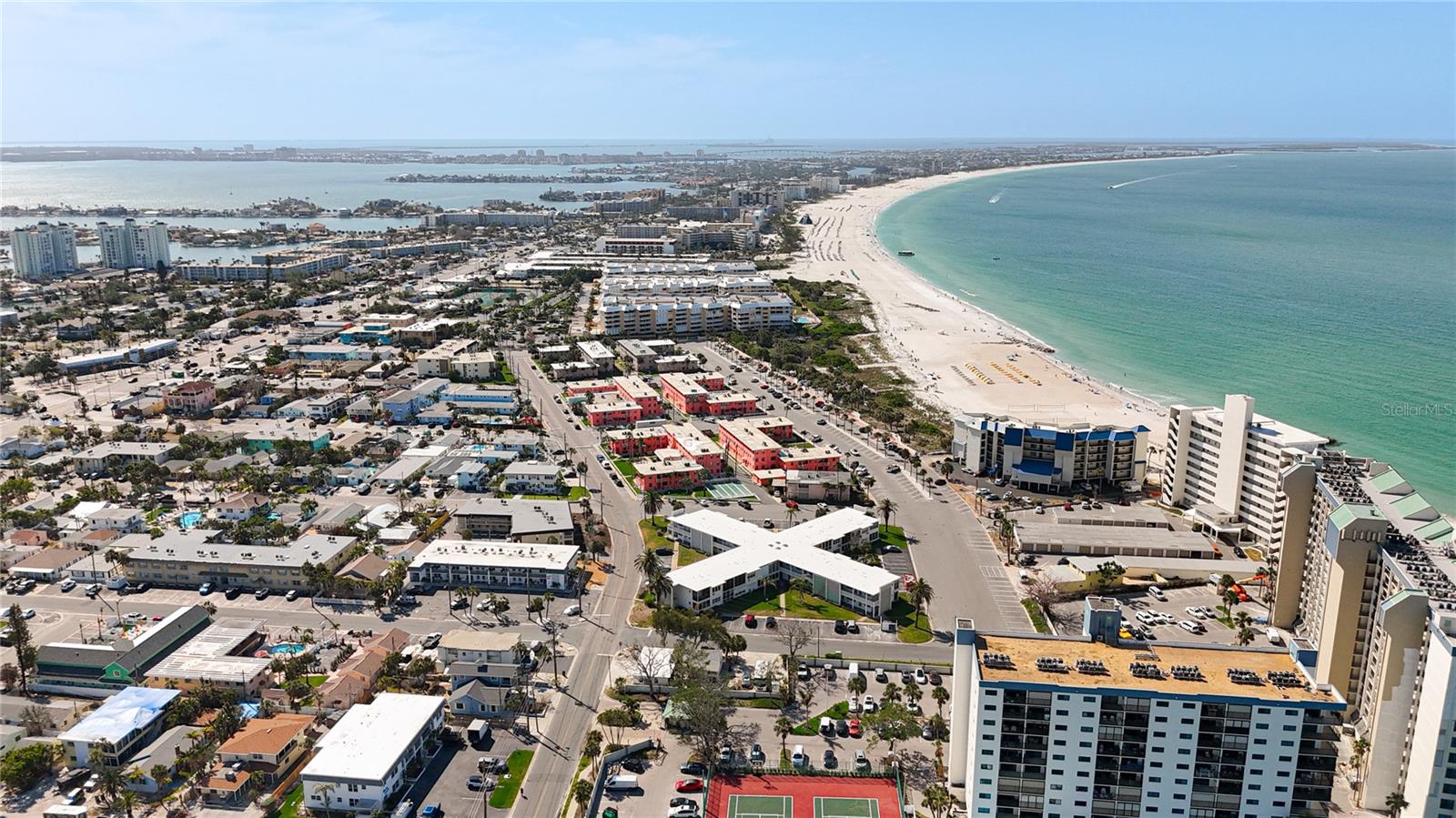 SUNSET PLAZA APTS CONDO - Residential