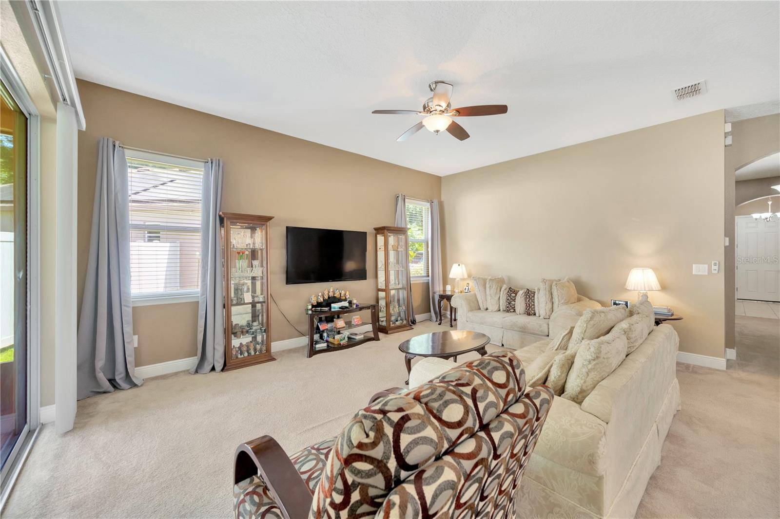 320 ROXBURY CROSSING COURT