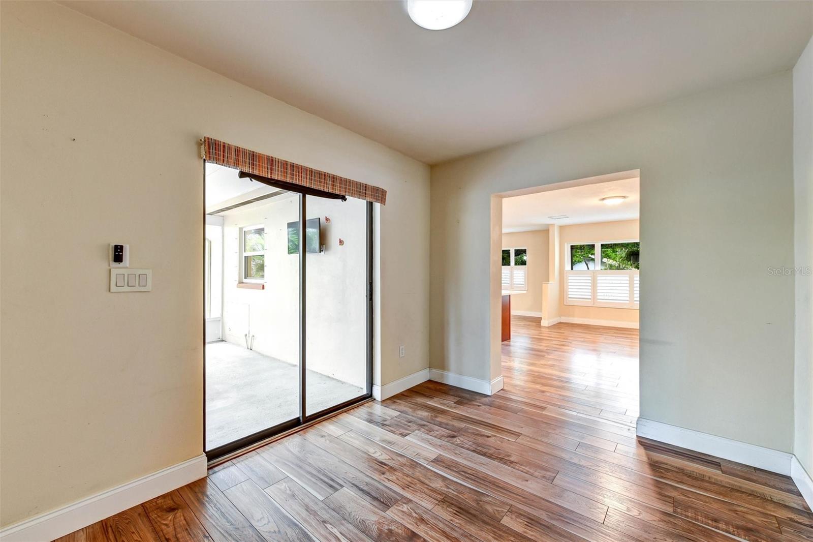 GROVE TERRACE - Residential