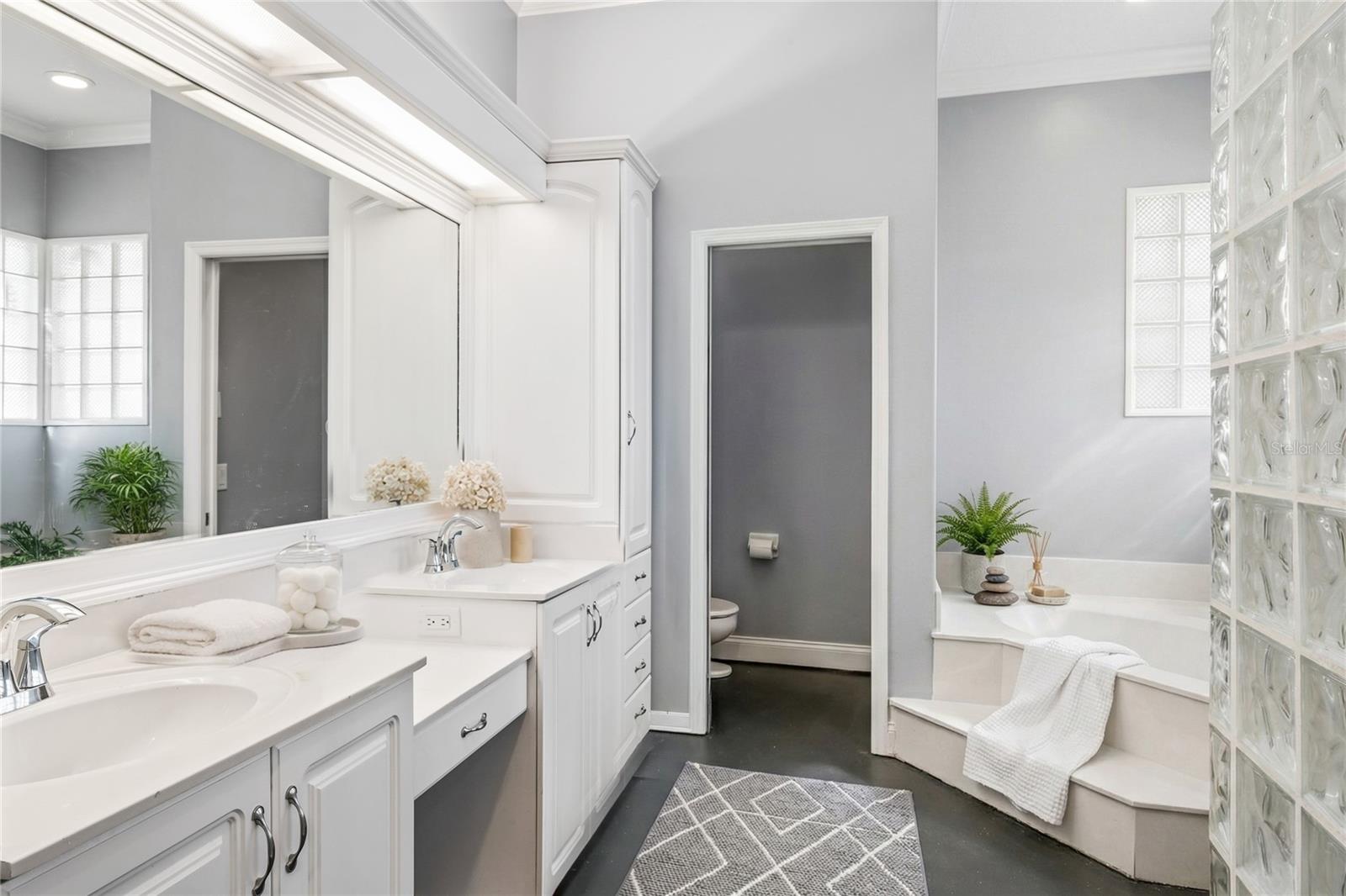 GLEN EAGLE UNIT 3 - Residential