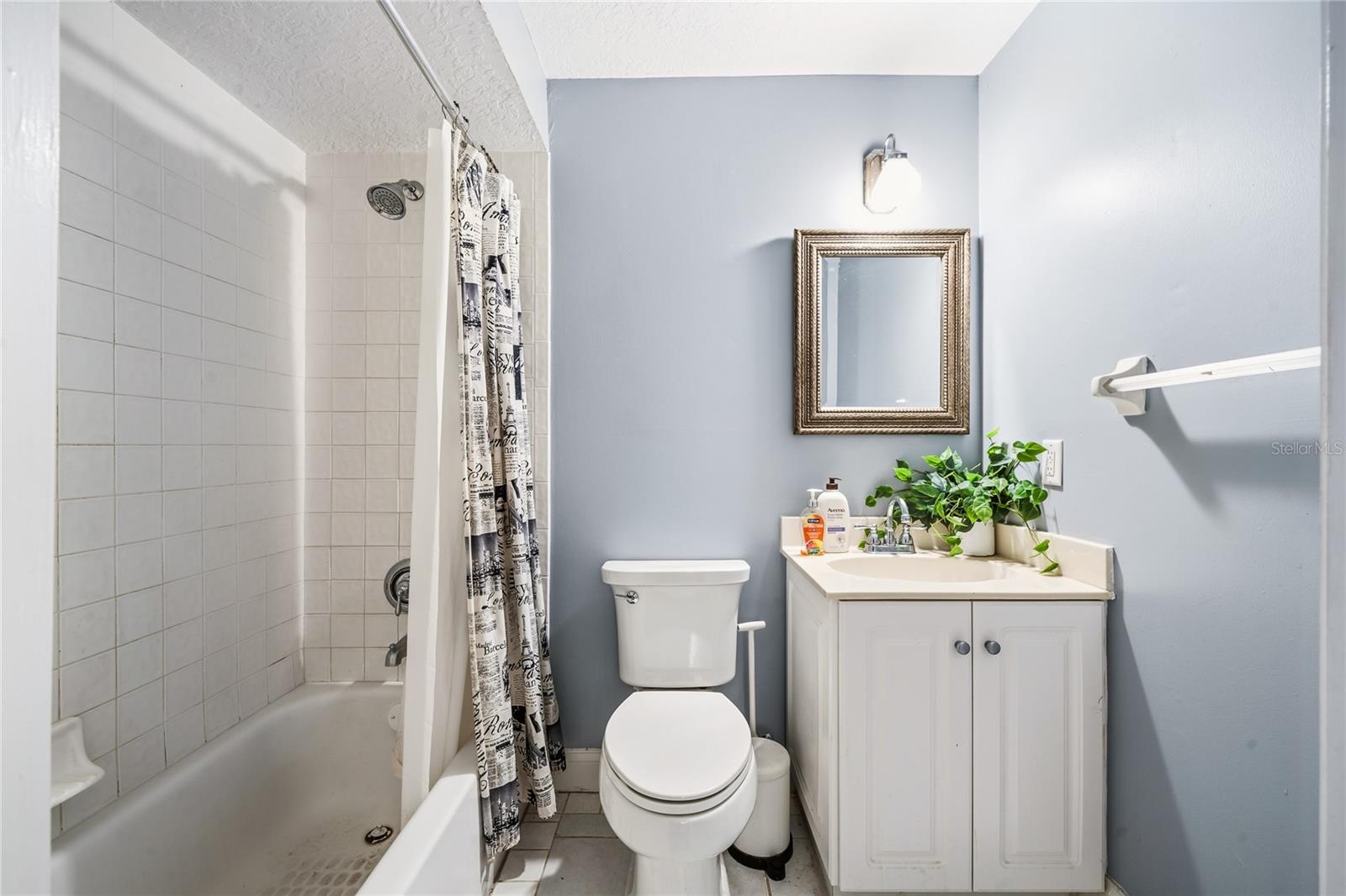 GLEN EAGLE UNIT 3 - Residential