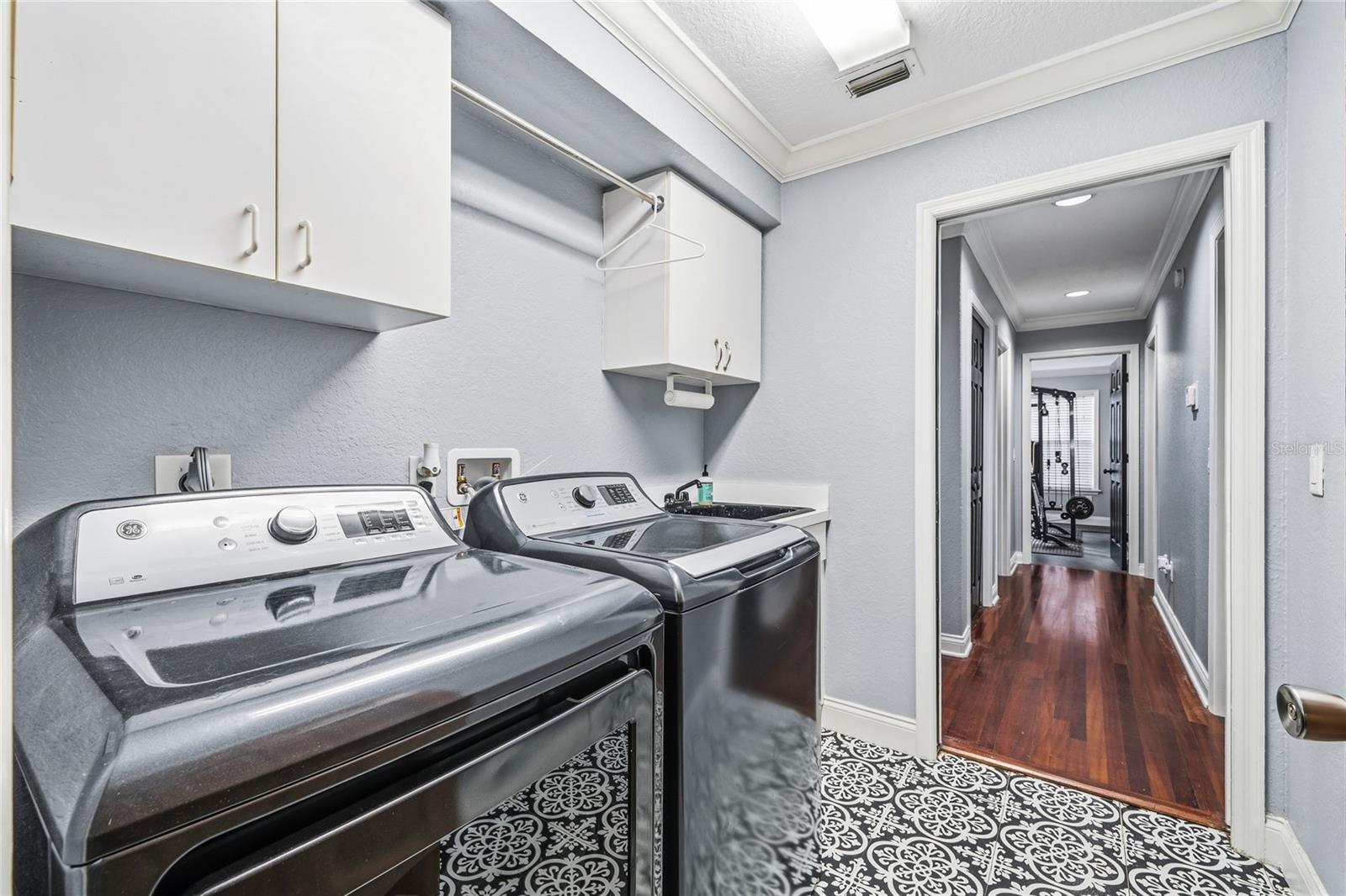 GLEN EAGLE UNIT 3 - Residential