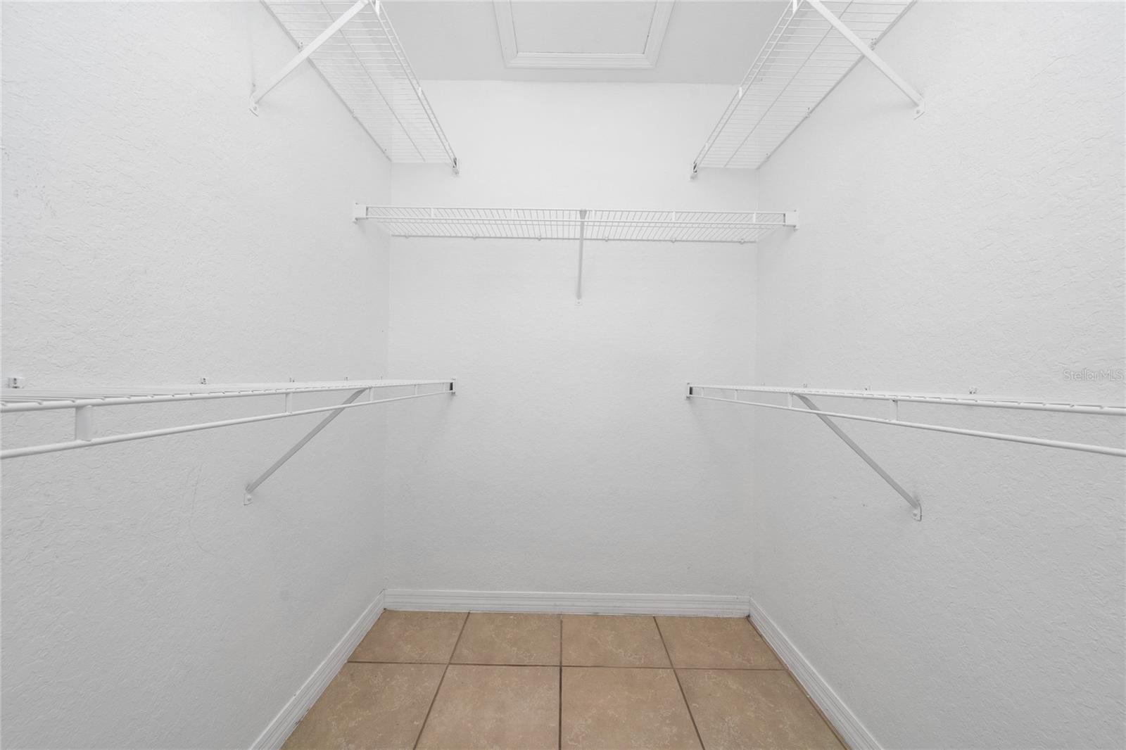 CHARLES TOWNE/PK CENTRAL CONDO - Residential