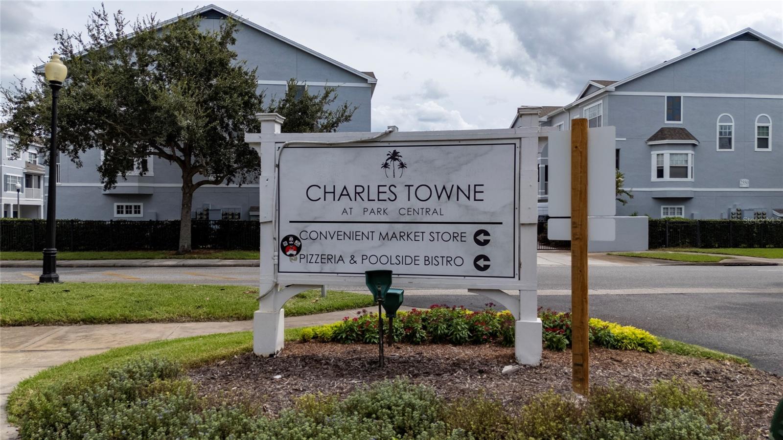 CHARLES TOWNE/PK CENTRAL CONDO - Residential