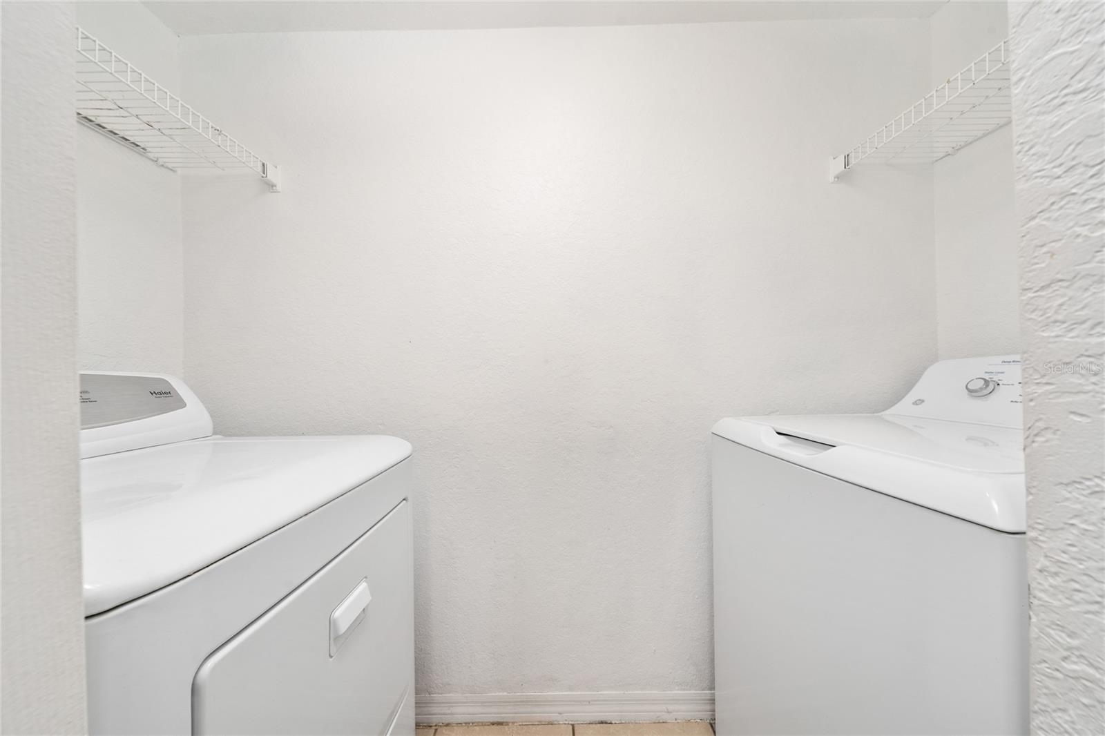 CHARLES TOWNE/PK CENTRAL CONDO - Residential