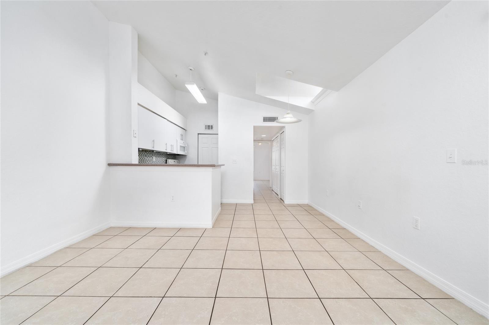 CHARLES TOWNE/PK CENTRAL CONDO - Residential