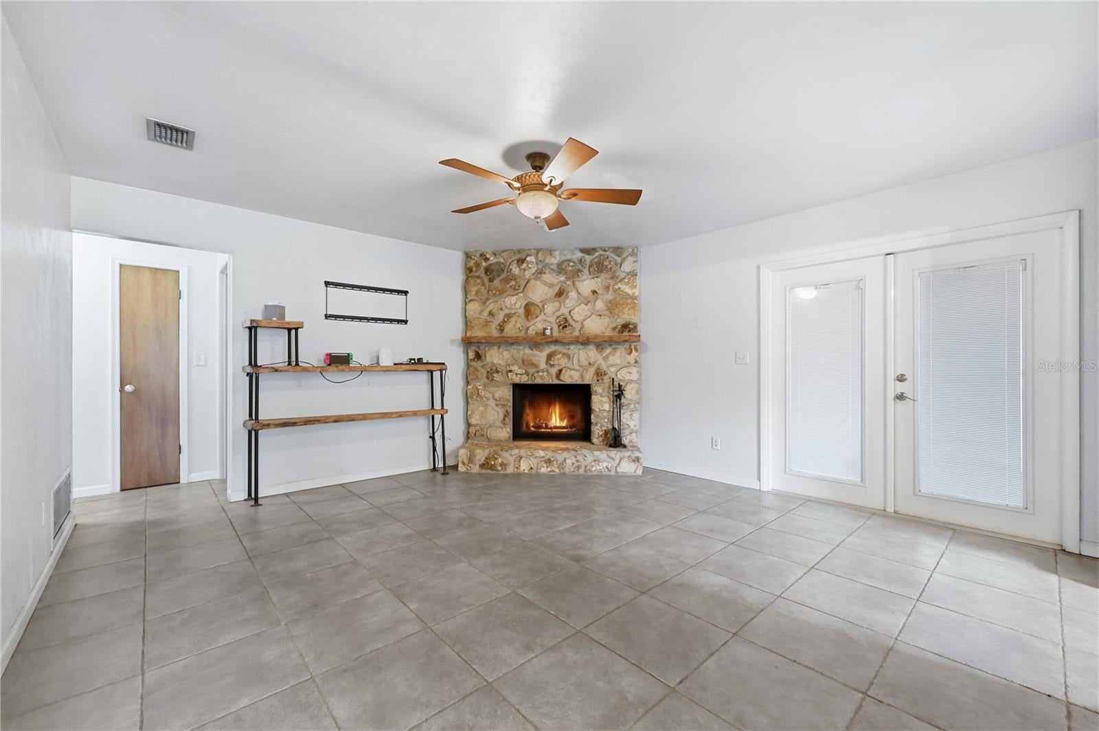 DRY CREEK ALACHUA - Residential