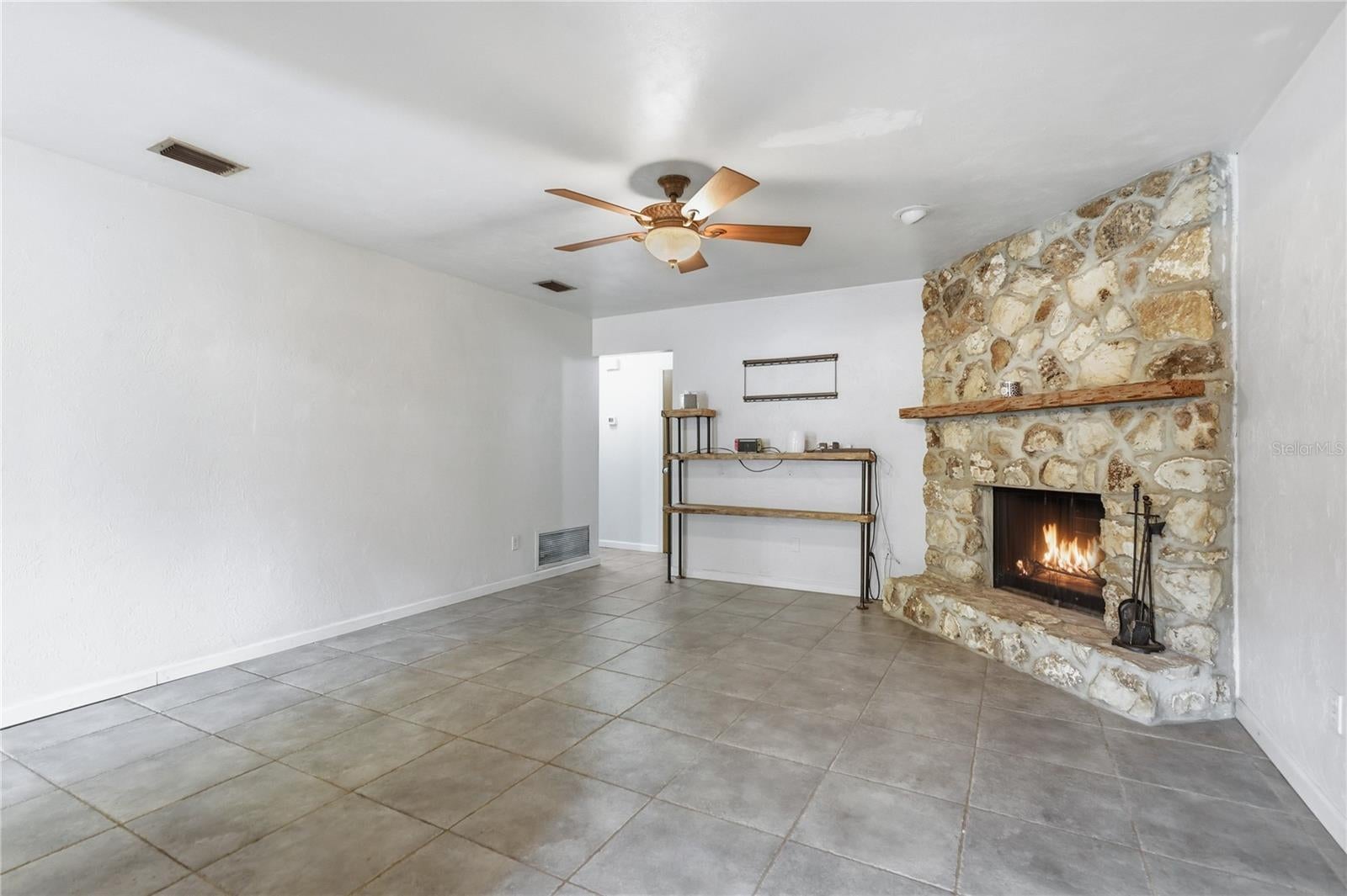 DRY CREEK ALACHUA - Residential