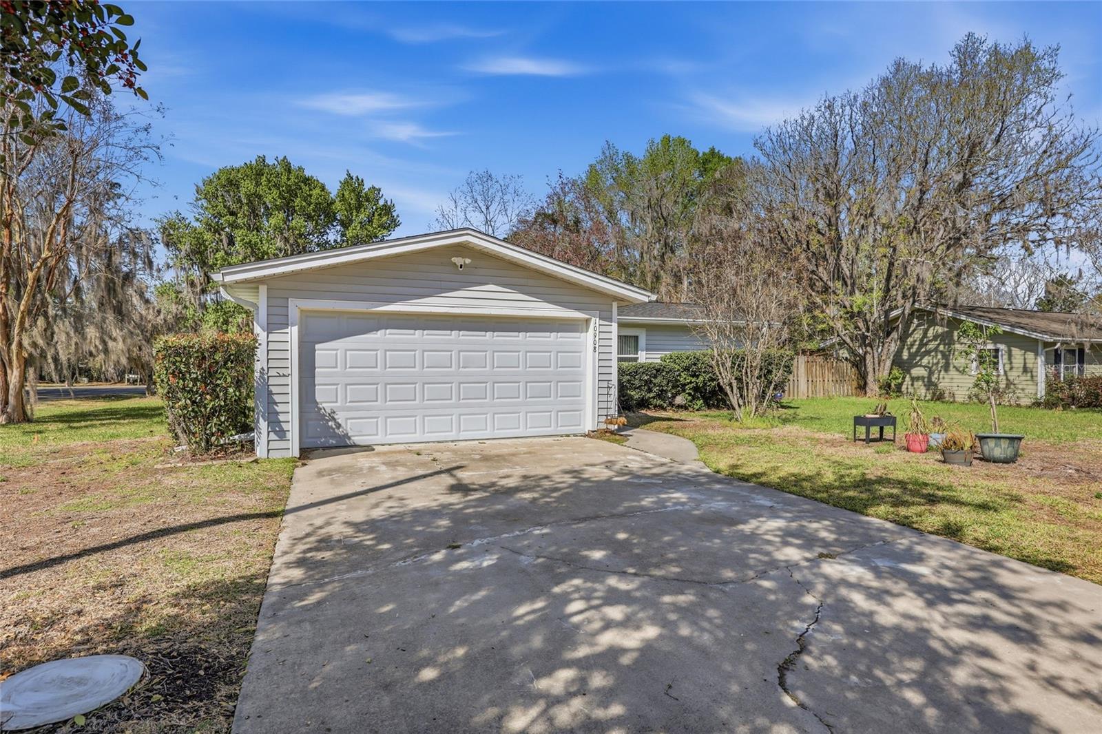 DRY CREEK ALACHUA - Residential